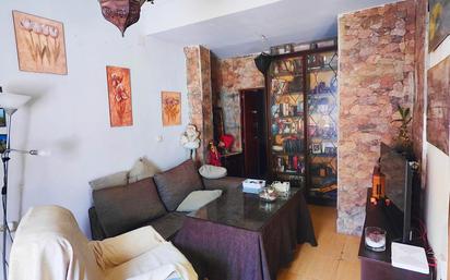 Living room of House or chalet for sale in  Sevilla Capital  with Air Conditioner, Terrace and Storage room