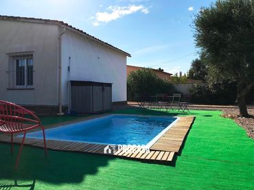 Detached house with pool for sale in Urgell