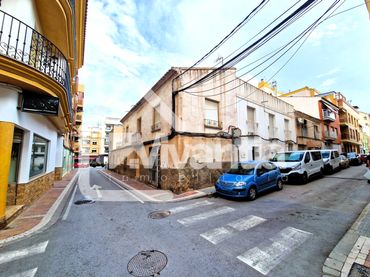 Casa in vendita a Calle General Pérez Chuecos 4