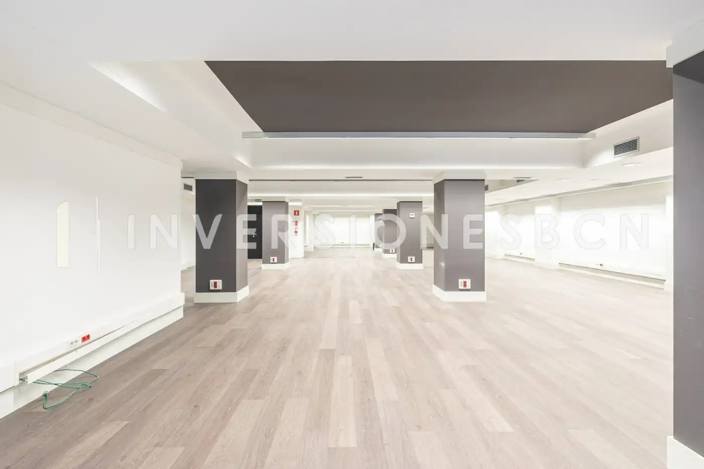Local comercial de lloguer a Carrer Calabria, imagen 31