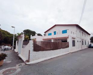 Vista exterior de Casa o xalet en venda en Elche / Elx amb Terrassa