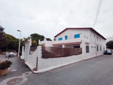 Haus zum Verkauf in Carrer Costa-bella