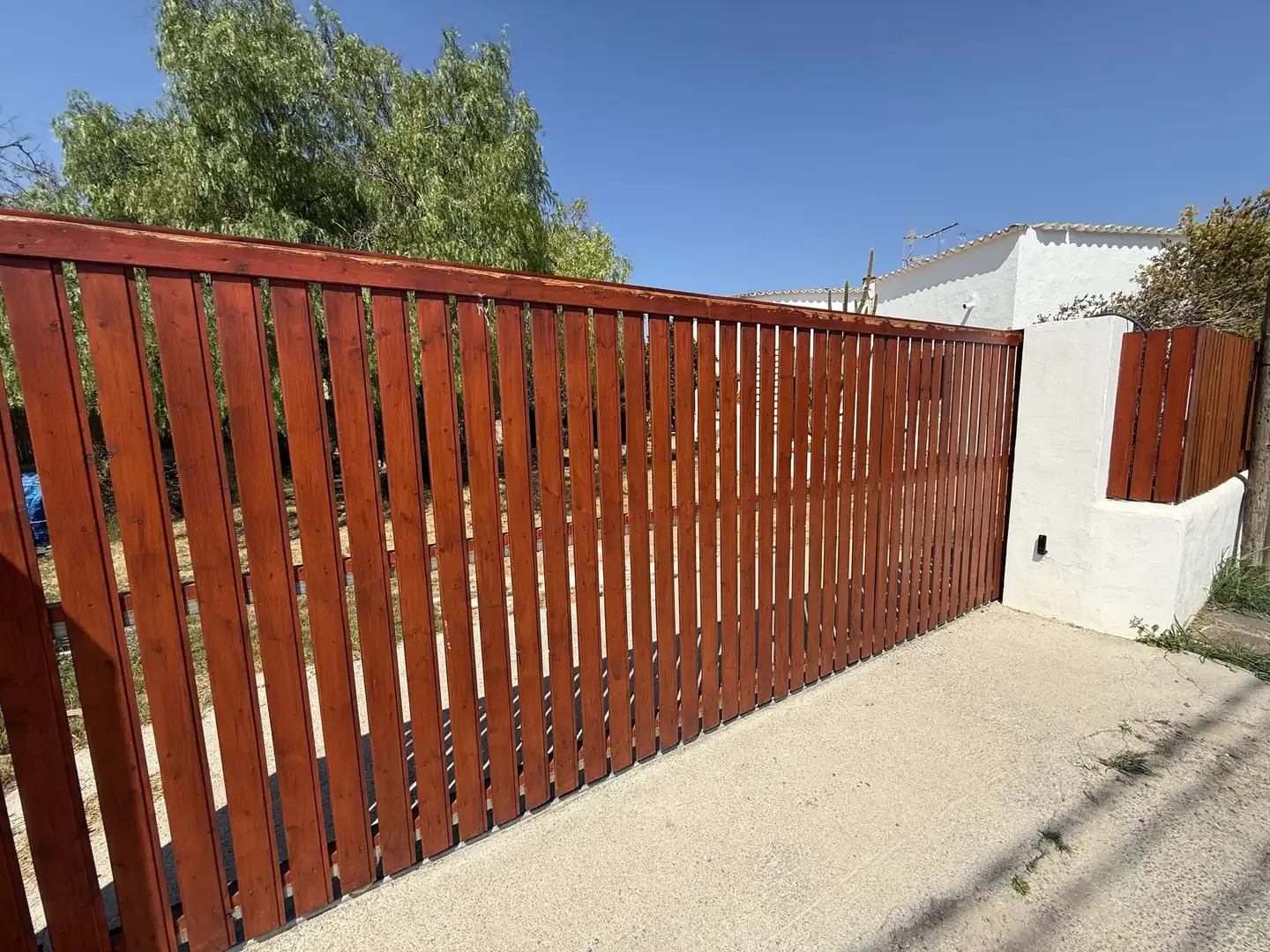 Vista exterior de Finca rústica en venta en Santa Eulària des Riu con Aire acondicionado, Calefacción y Jardín privado