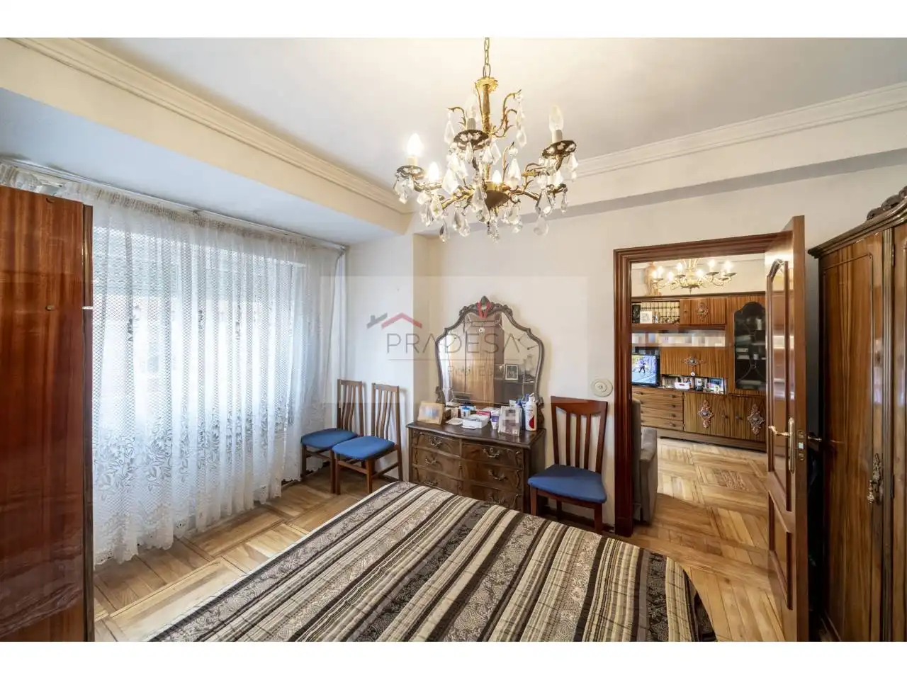 Habitación de Piso en venta en Madrid con Calefacción, Parquet y Terraza