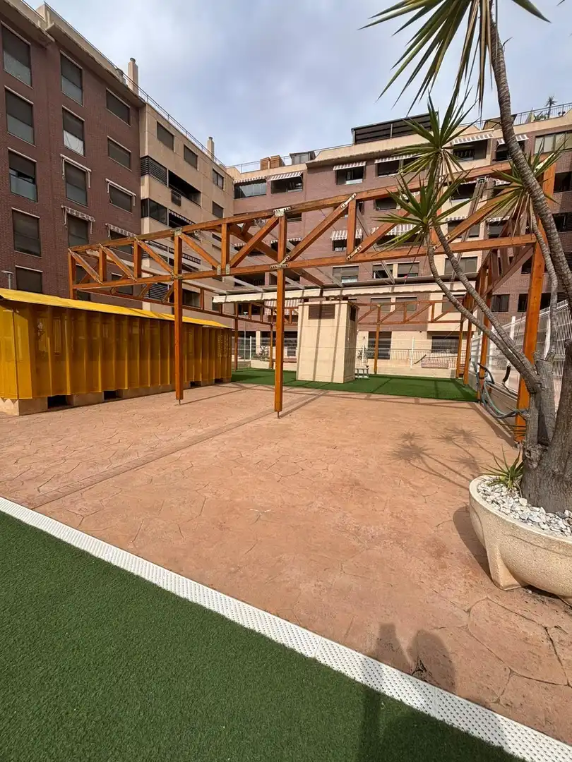 Apartament amb terrassa en venda a Casco Antiguo, imagen 22