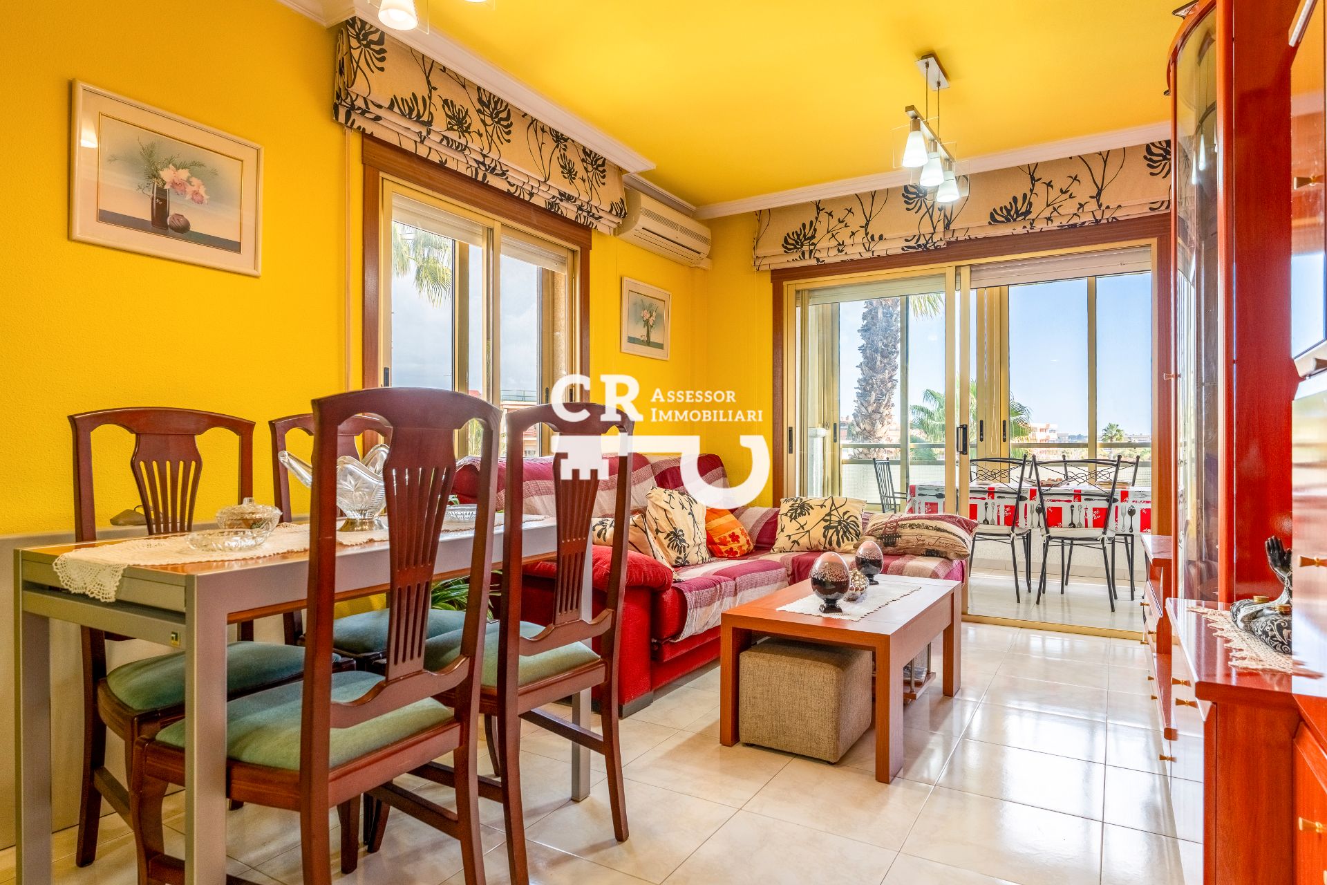 Vista exterior de Pis en venda en Salou amb Aire condicionat, Calefacció i Jardí privat