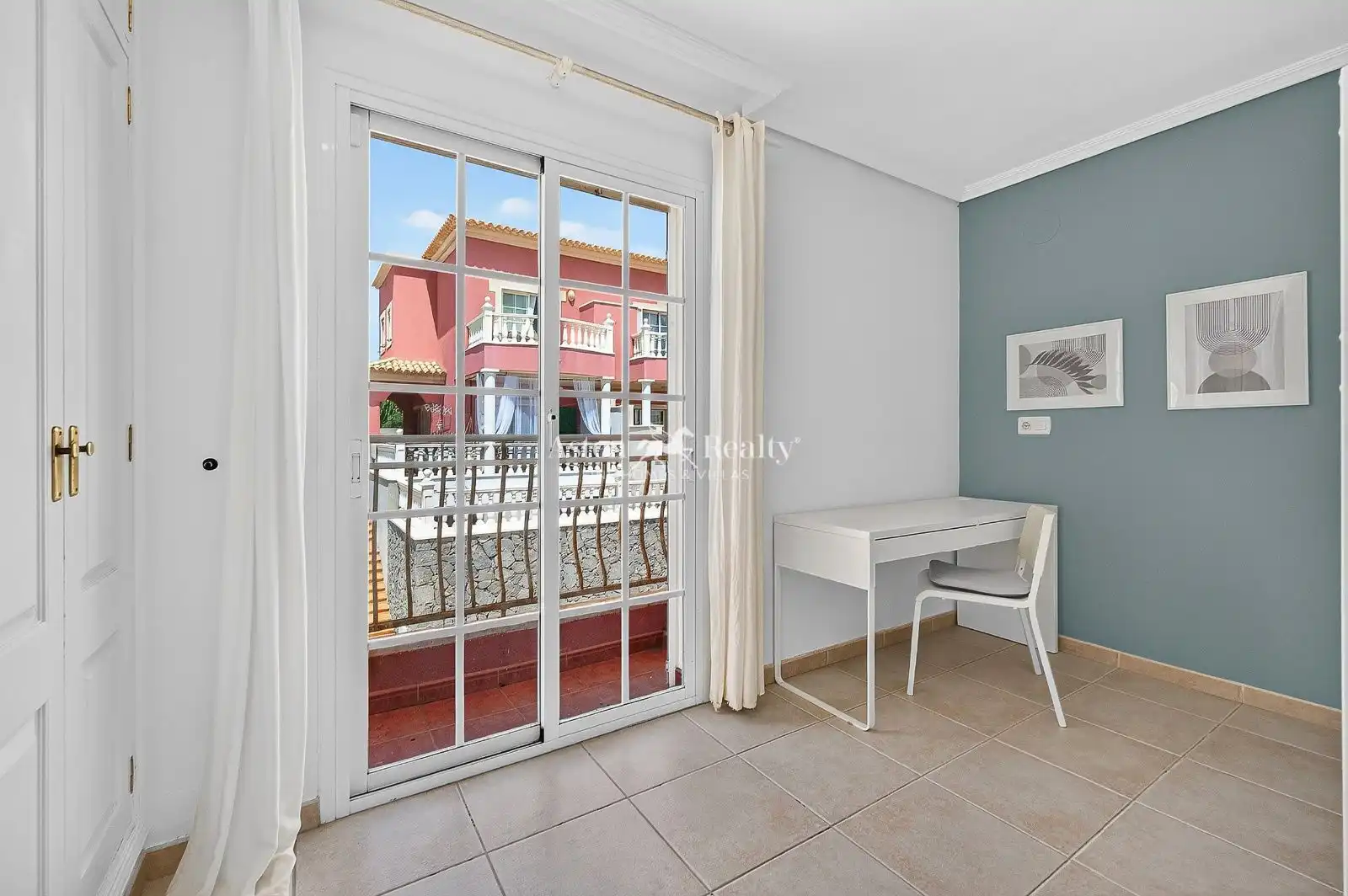 Casa aparellada amb piscina en venda a Juan Carlos I 115, imagen 40