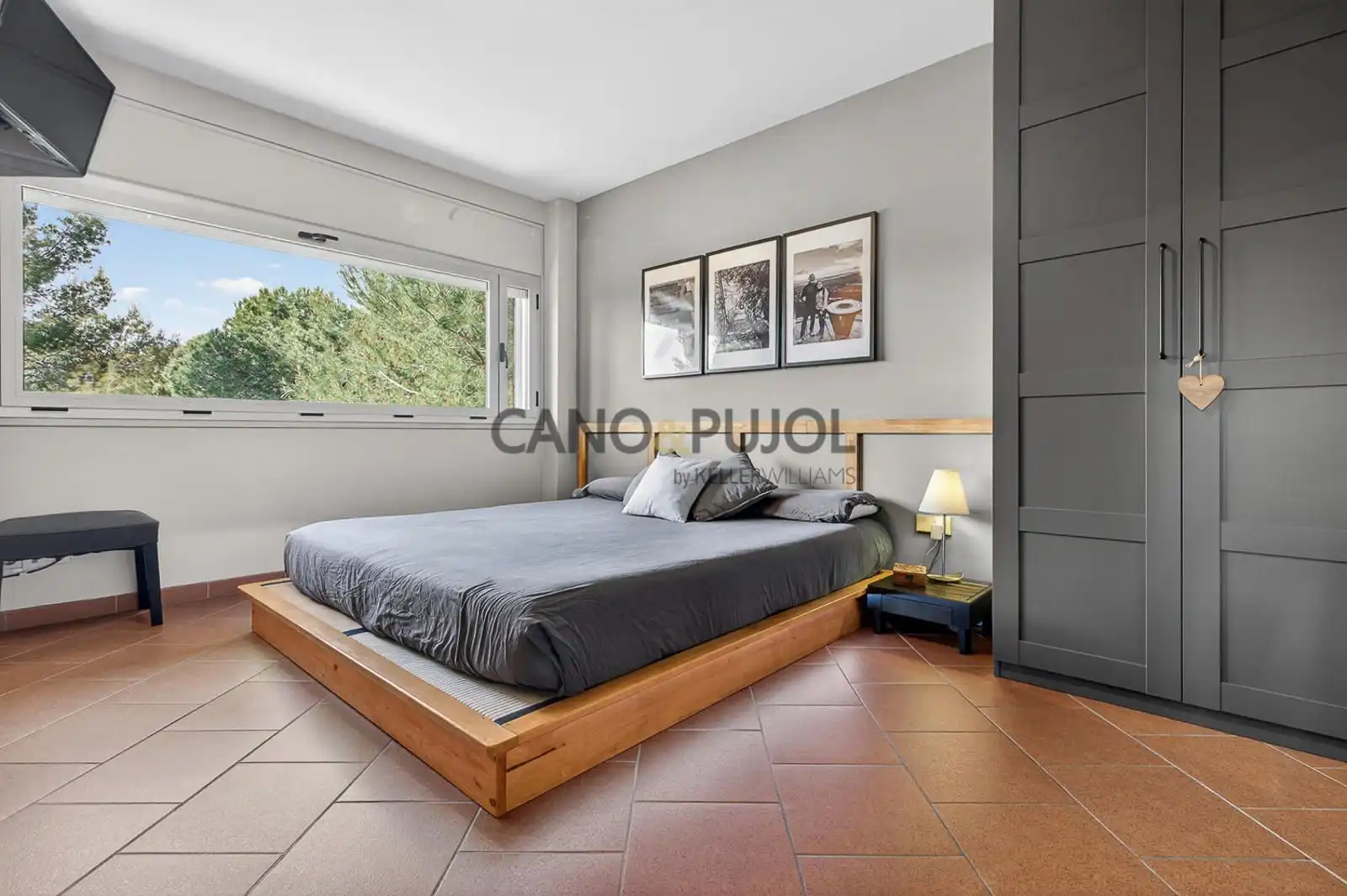 Bedroom of Houses for sale in Terrassa  with Air Conditioner, Heating and Terrace