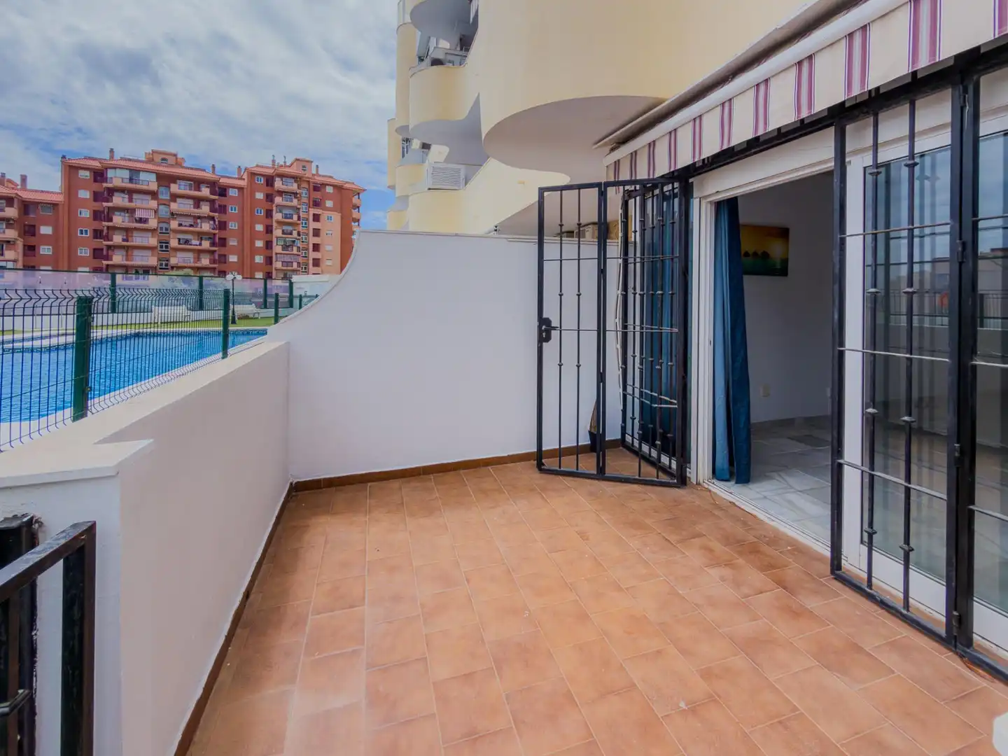 Terrassa de Estudi en venda en Fuengirola amb Aire condicionat, Terrassa i Balcó