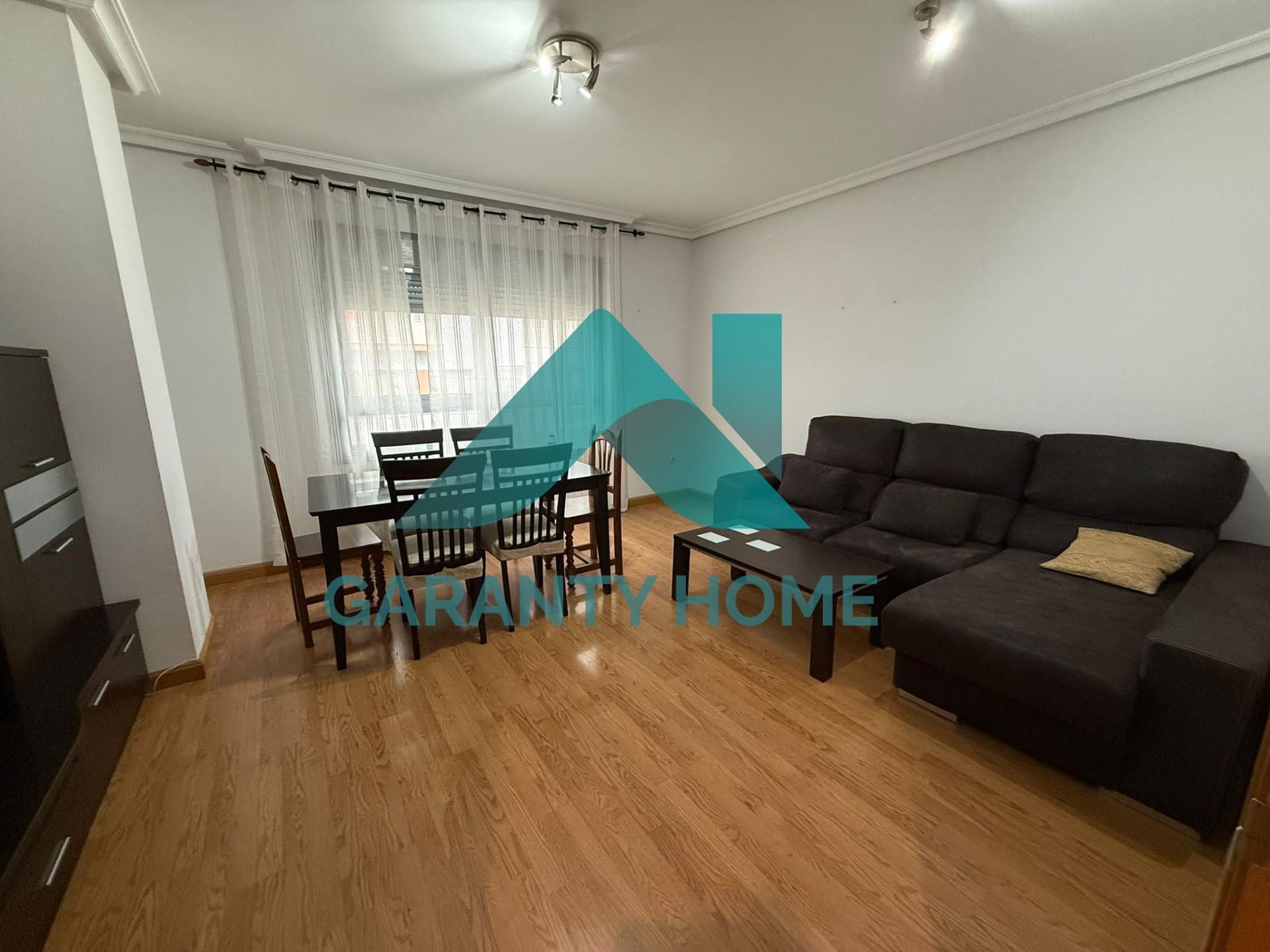 Exterior view of Apartment to rent in Cáceres Capital  with Air Conditioner, Heating and Storage room