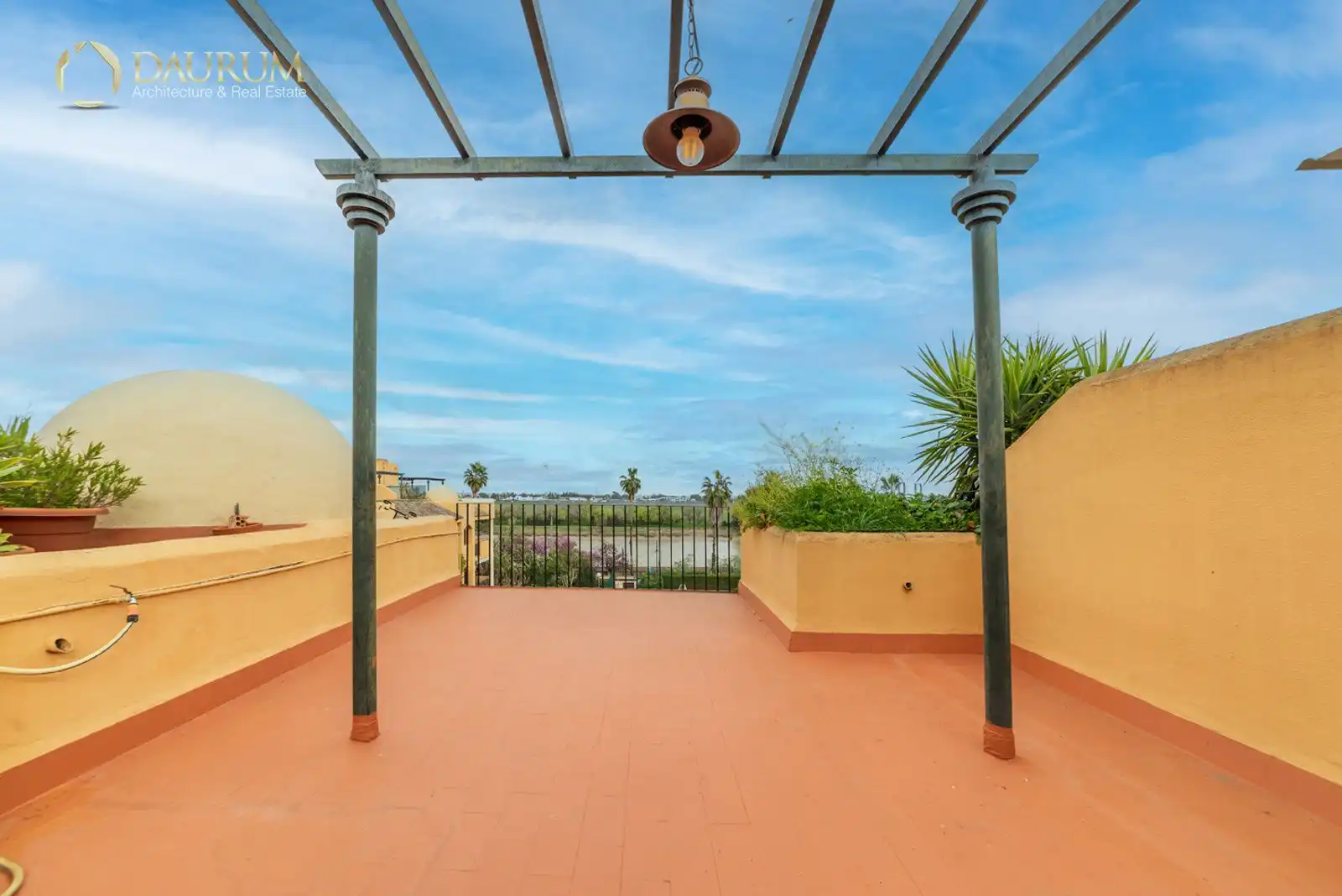 Terrasse von Maisonette zum Verkauf in San Juan de Aznalfarache mit Klimaanlage, Heizung und Terrasse