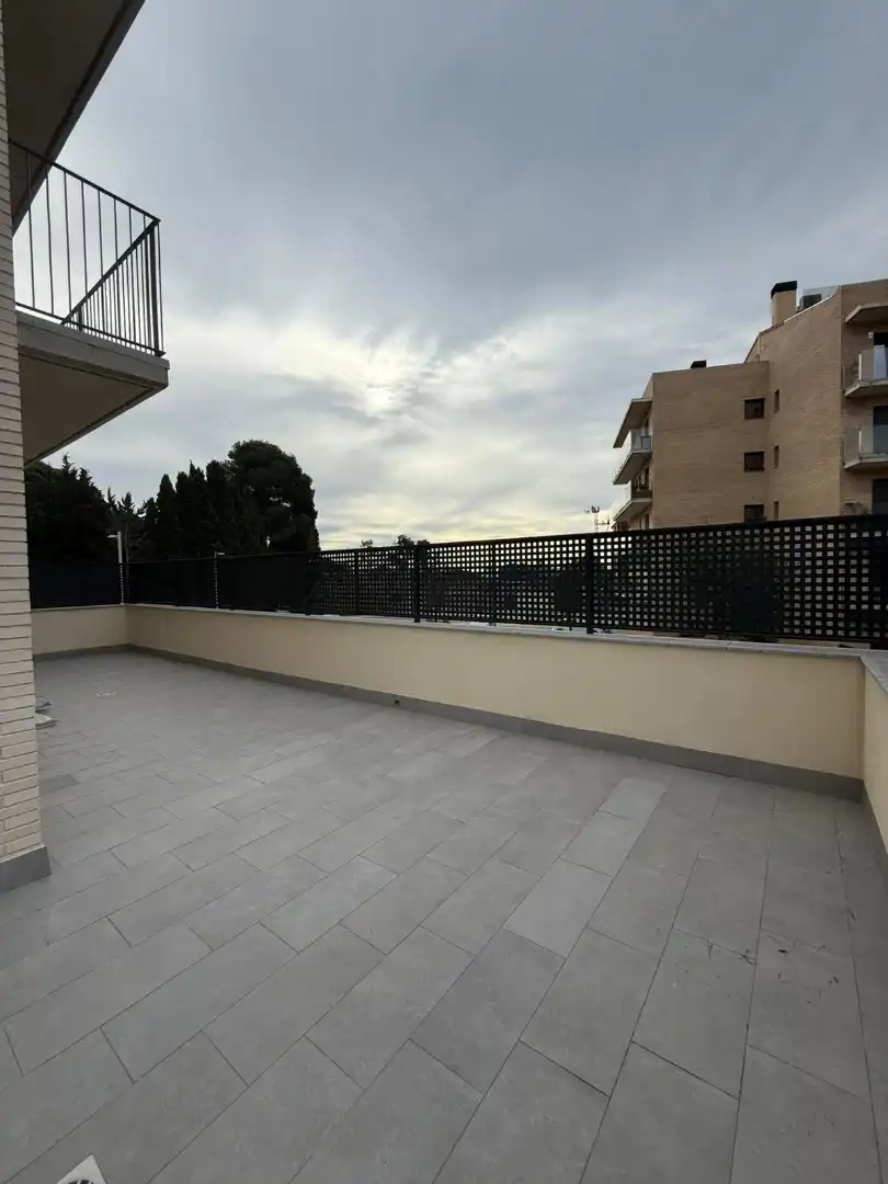 Flat with terrace to rent in Carrer del Torrent de Ca l'Ignasi 5P, imagen 4