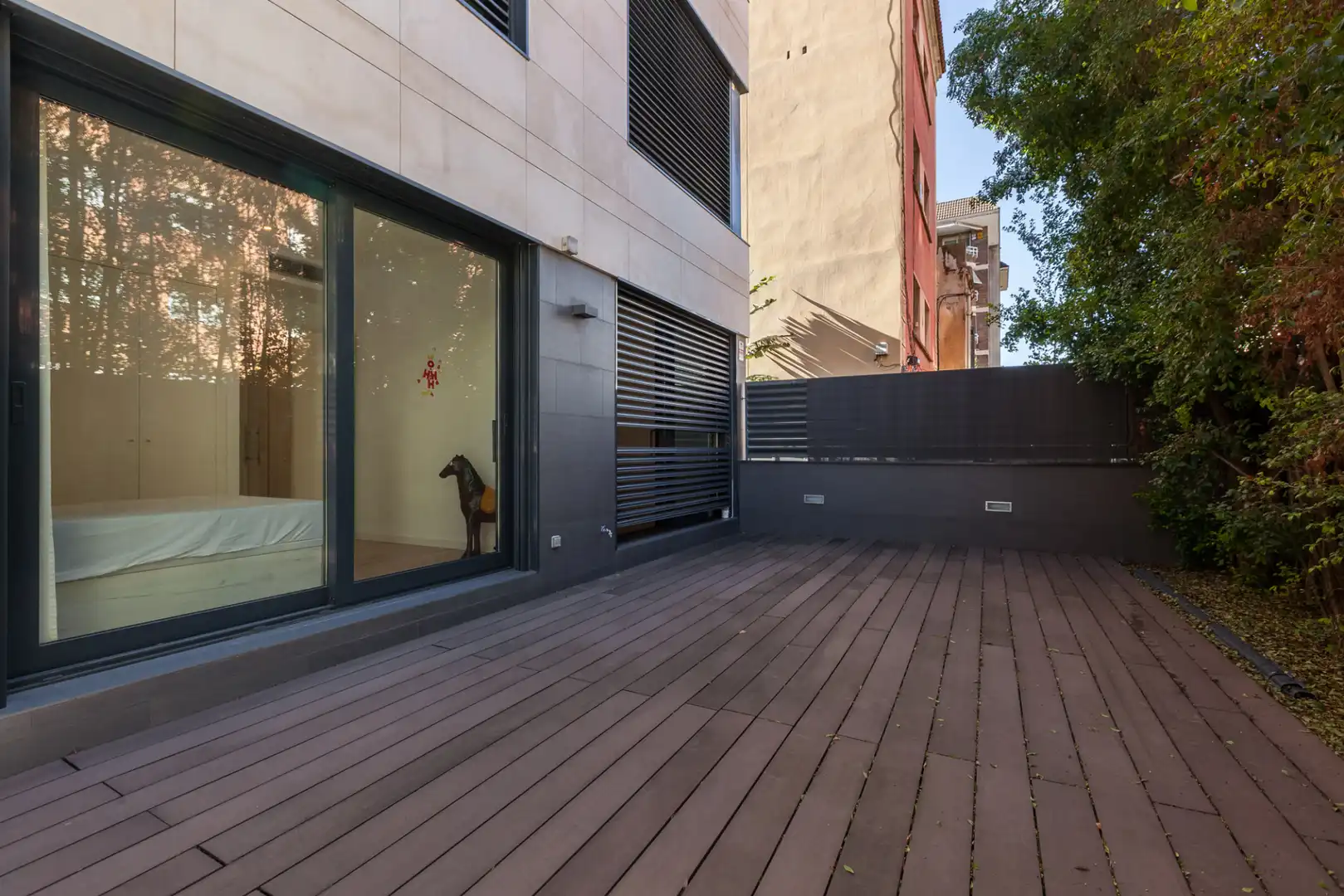 Erdgeschosswohnung mit Garten zur Miete in Carrer de Dalmases, imagen 19