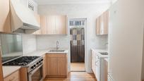 Kitchen of Flat for sale in  Barcelona Capital  with Heating, Furnished and Oven