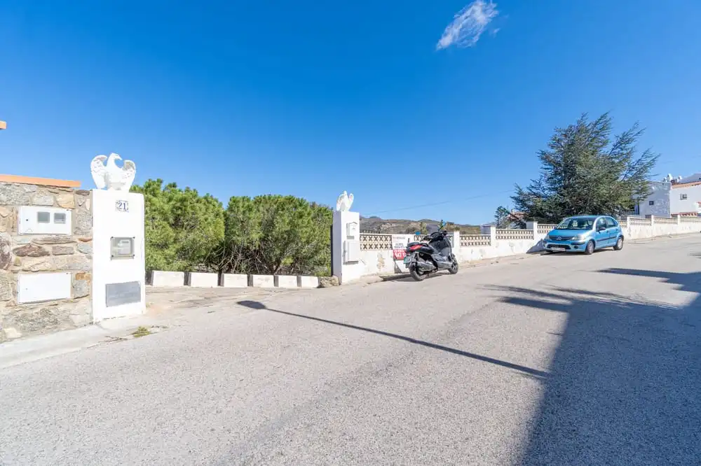 Vista exterior de Casa o xalet en venda en Roses amb Calefacció, Jardí privat i Terrassa