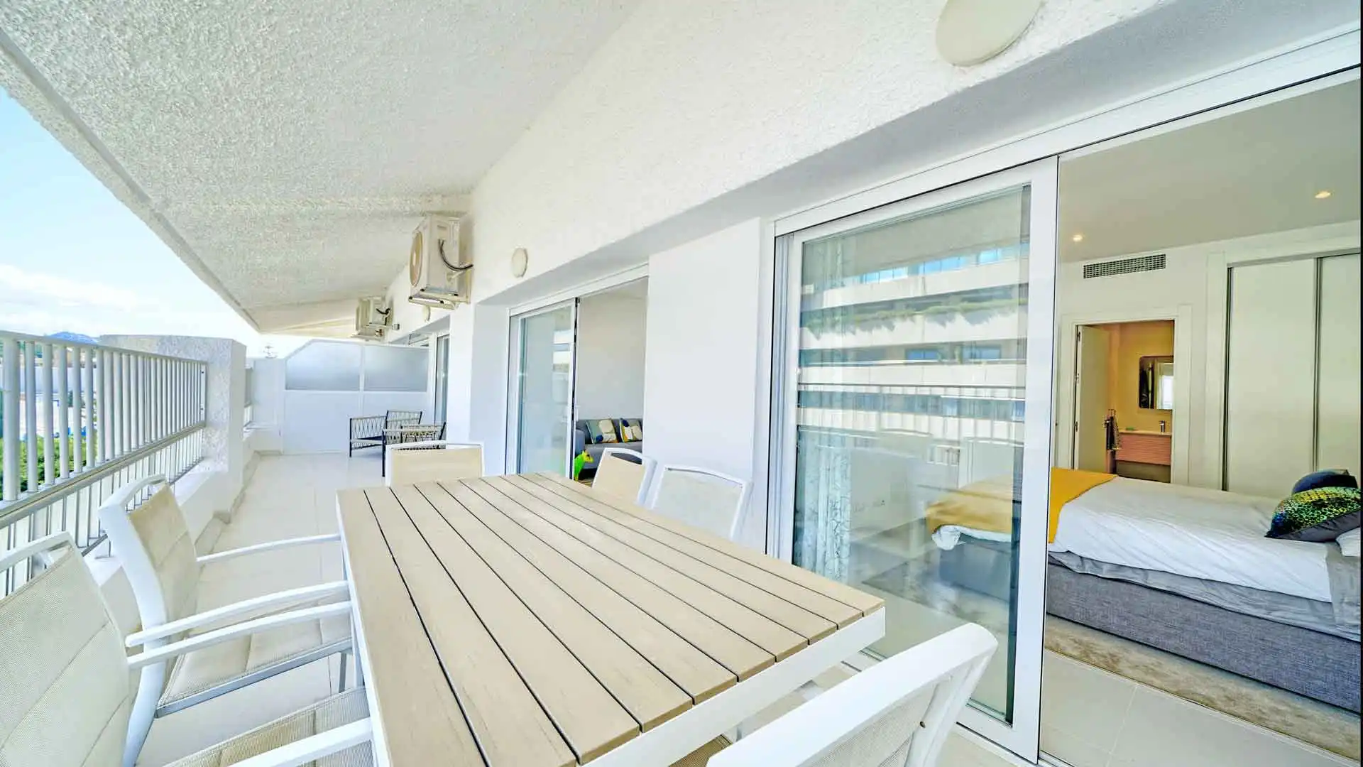 Terraza de Ático en venta en Marbella con Aire acondicionado, Terraza y Piscina