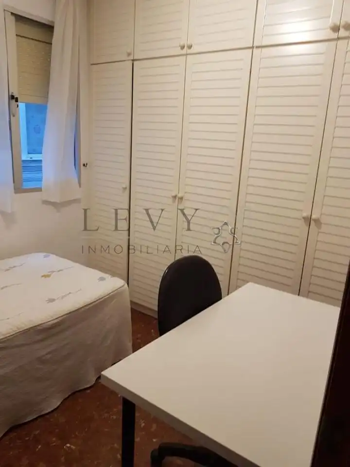 Schlafzimmer von Wohnung zur Miete in Málaga mit Heizung und Möbliert