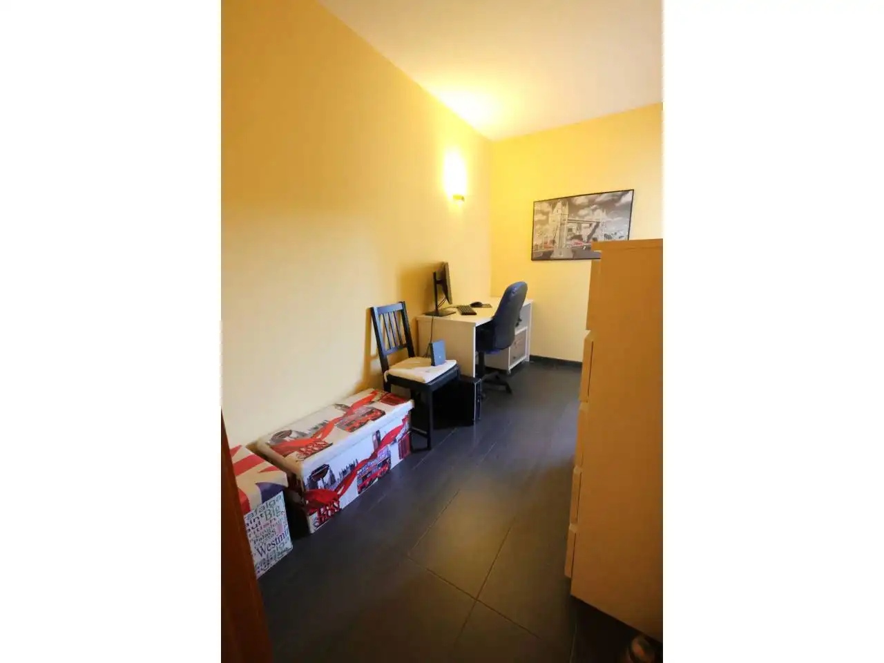 Bedroom of Flat for sale in L'Hospitalet de Llobregat  with Air Conditioner and Balcony