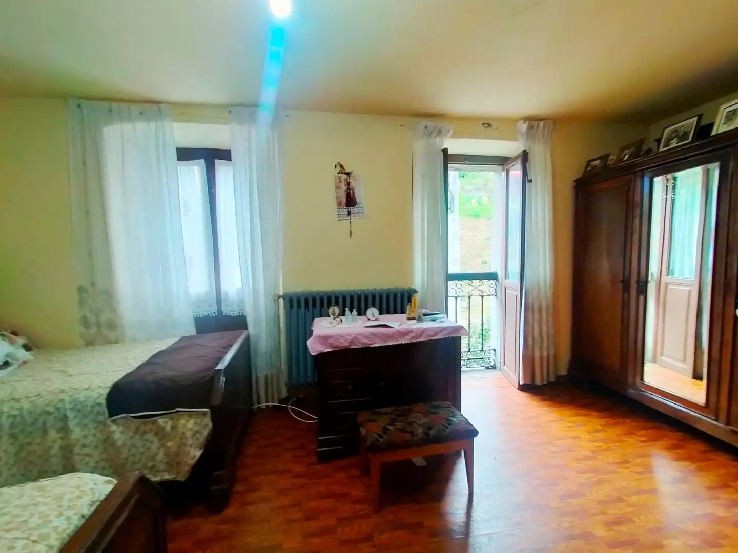 Habitación de Finca rústica en venta en Pravia con Calefacción, Jardín privado y Trastero