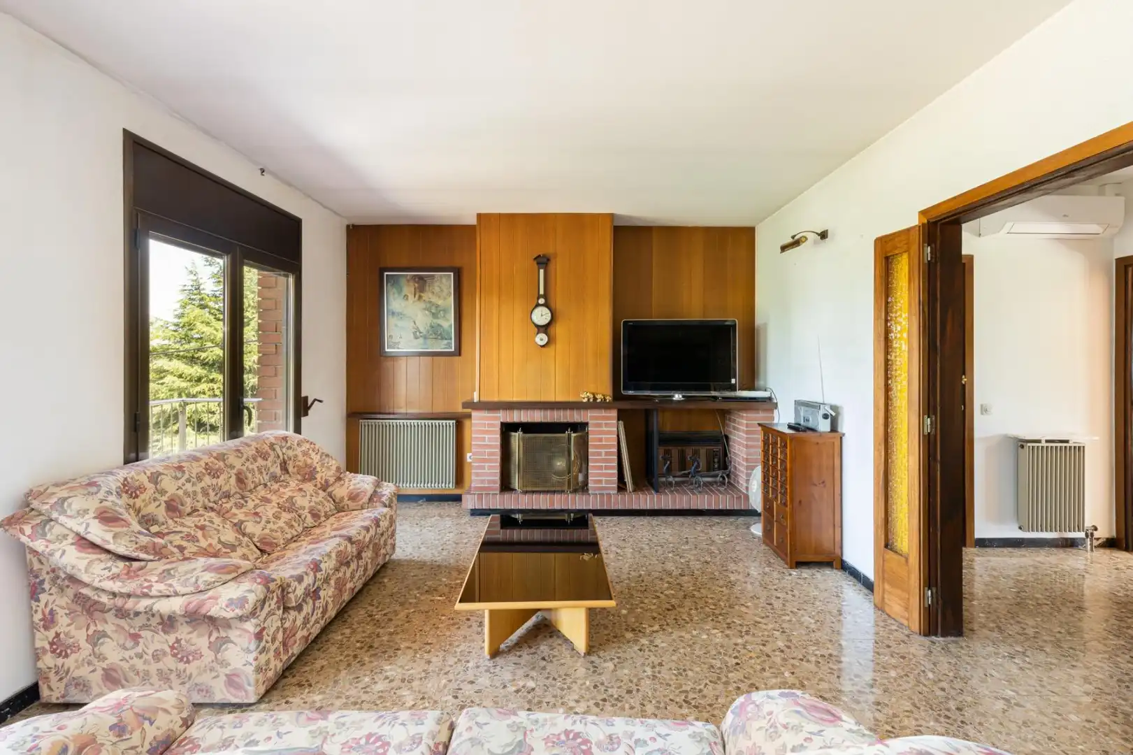 Sala d'estar de Casa o xalet en venda en Sant Fruitós de Bages amb Aire condicionat, Calefacció i Jardí privat