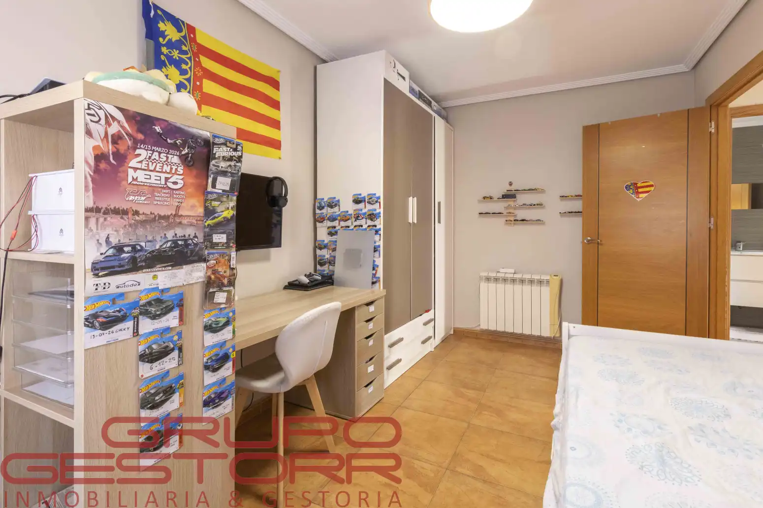 Dormitori de Casa o xalet en venda en Torrent amb Jardí privat, Terrassa i Traster