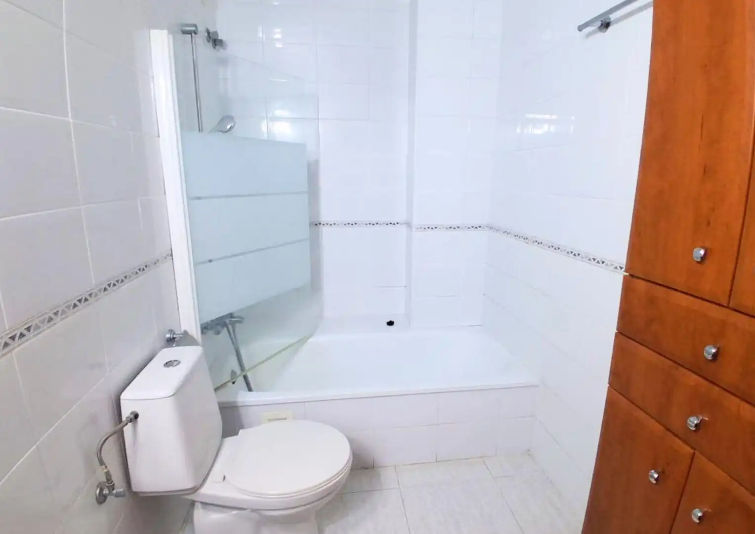 Baño de Piso en venta en Sabadell con Calefacción