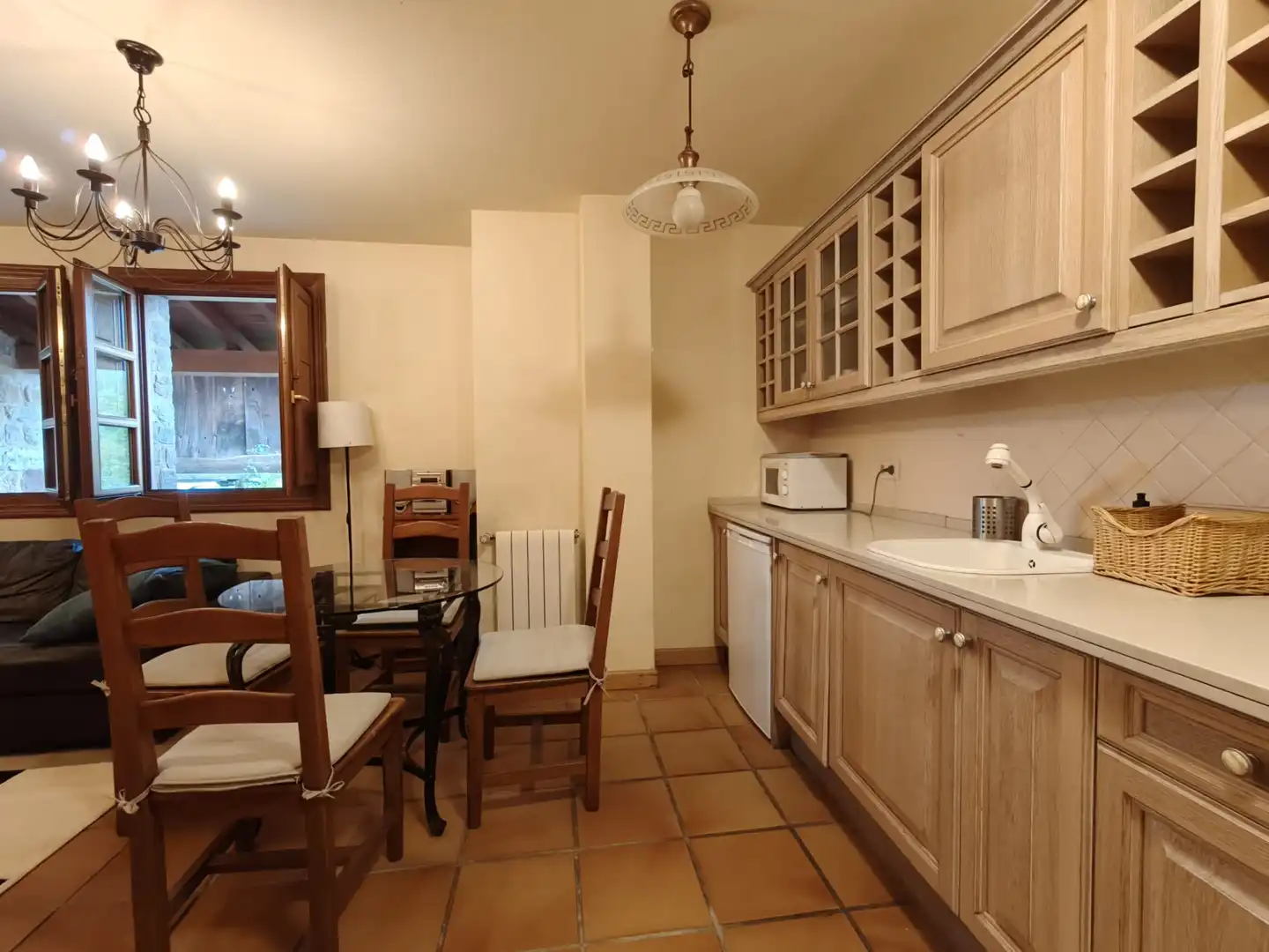 Casa con terraza en venta en Quirós, imagen 4