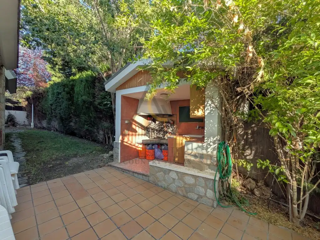 Terrassa de Casa o xalet en venda en Petrer amb Aire condicionat, Calefacció i Jardí privat