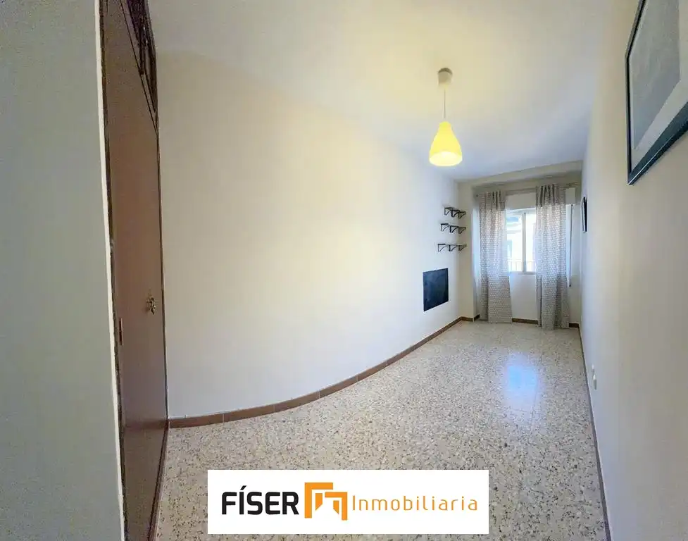 Flat with terrace to rent in Calle Hernando de Zafra, imagen 12