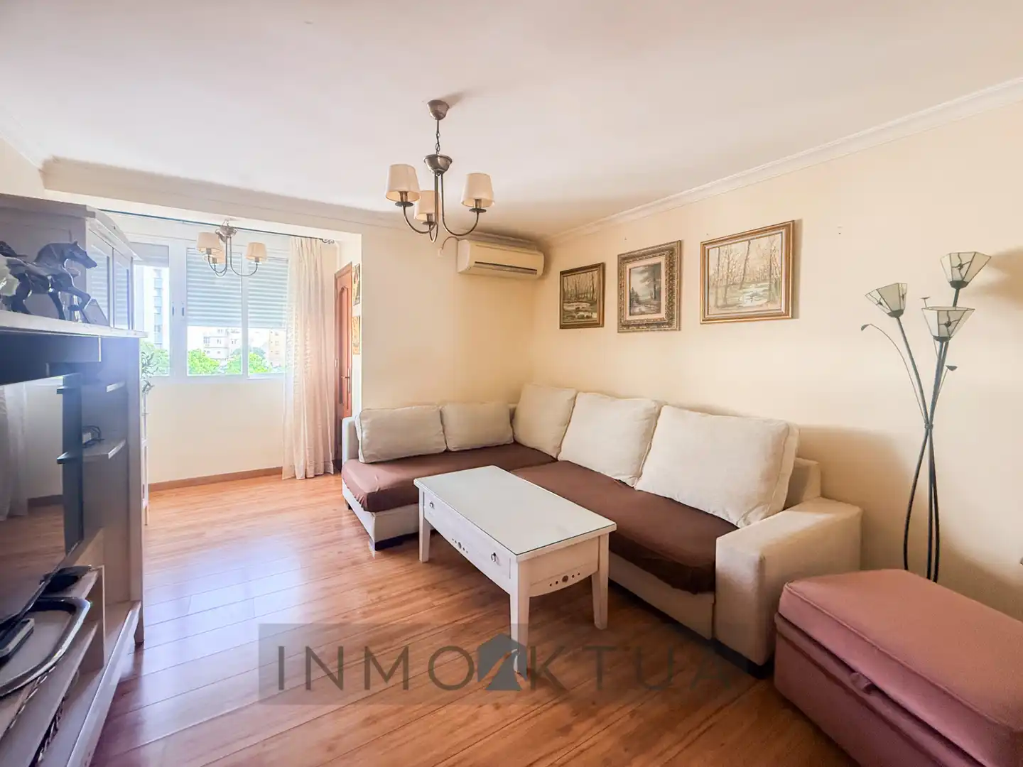 Living room of Flat for sale in Jerez de la Frontera  with Air Conditioner, Storage room and Furnished