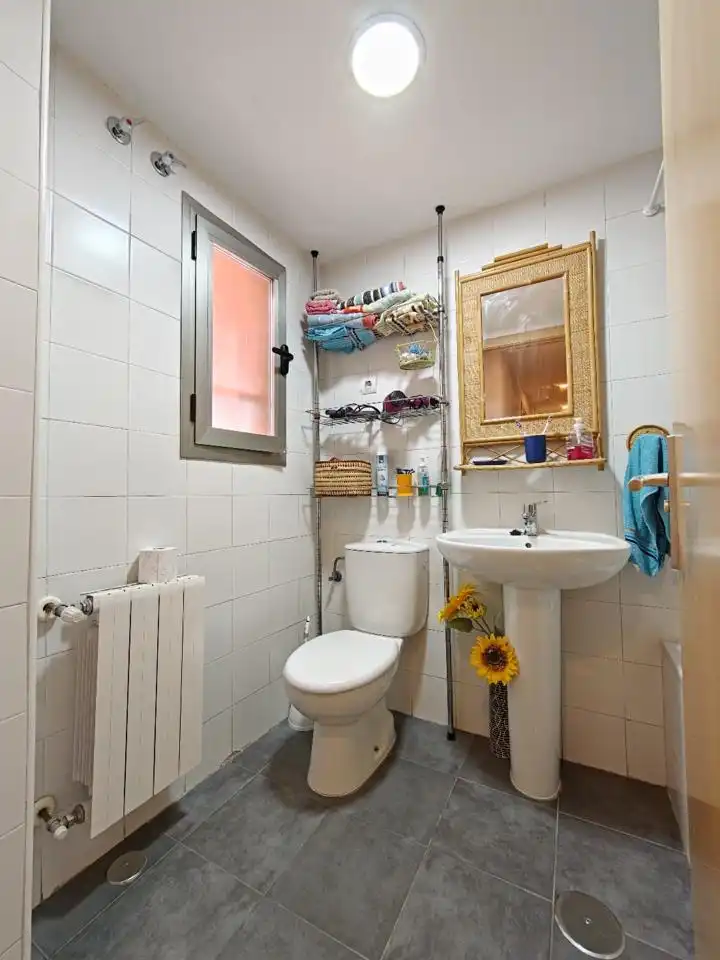 Baño de Piso en venta en Madrid con Aire acondicionado, Calefacción y Parquet
