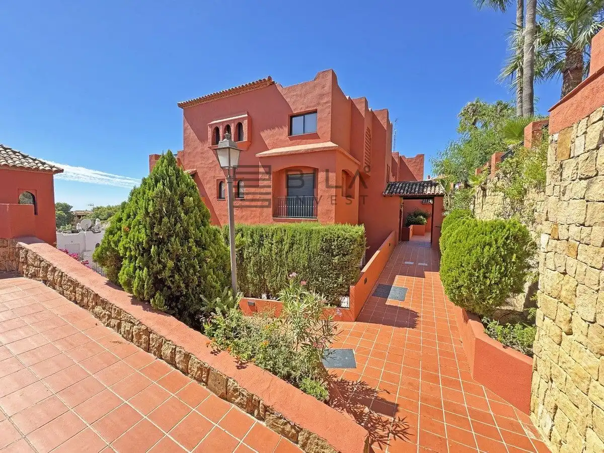Piso con piscina en venta en Bonita Hills, imagen 2