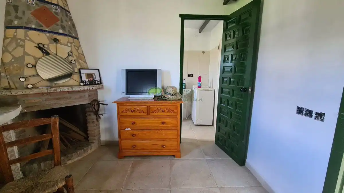 Finca rústica en venta en Cómpeta con Jardín privado, Terraza y Trastero