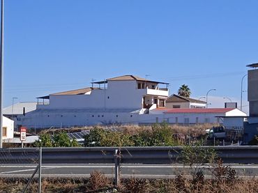 Chalet con jardín en venta en Ctra. Villargordo 9