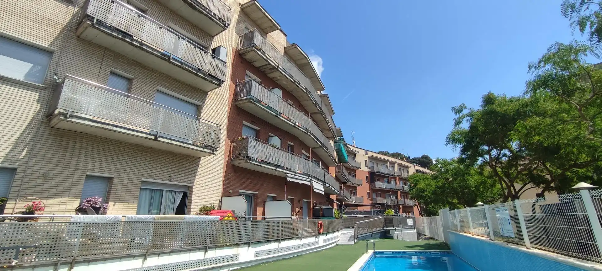 Piscina de Planta baixa en venda en Blanes amb Piscina comunitària