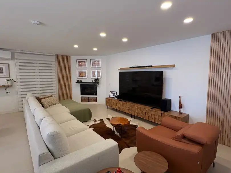 Sala de estar de Casa o chalet en venta en Almería con Aire acondicionado, Calefacción y Jardín privado