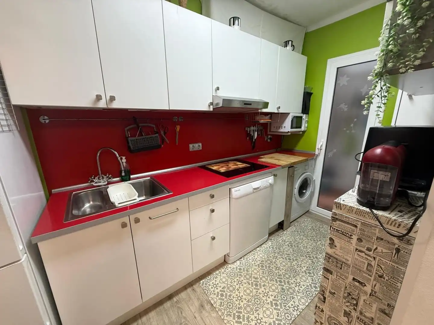 Küche von Wohnung zum Verkauf in Pineda de Mar mit Klimaanlage, Heizung und Möbliert