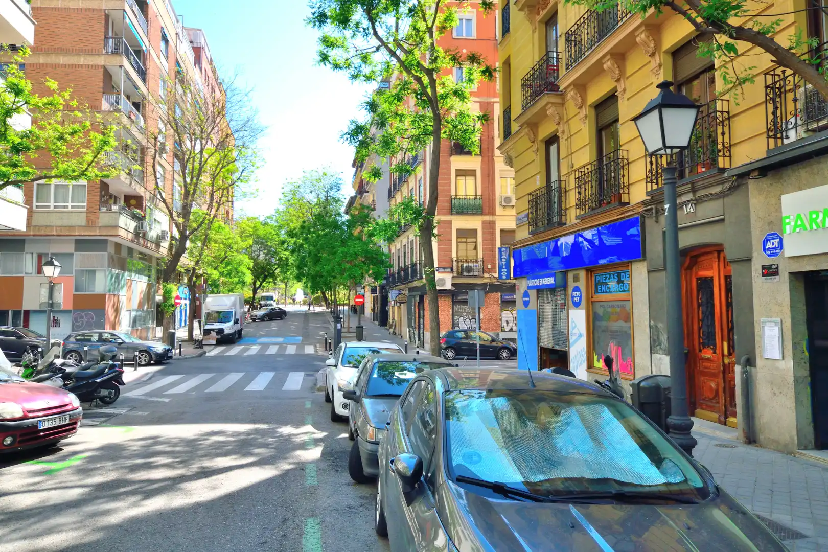 Vista exterior de Local de alquiler en Madrid con Aire acondicionado y Calefacción