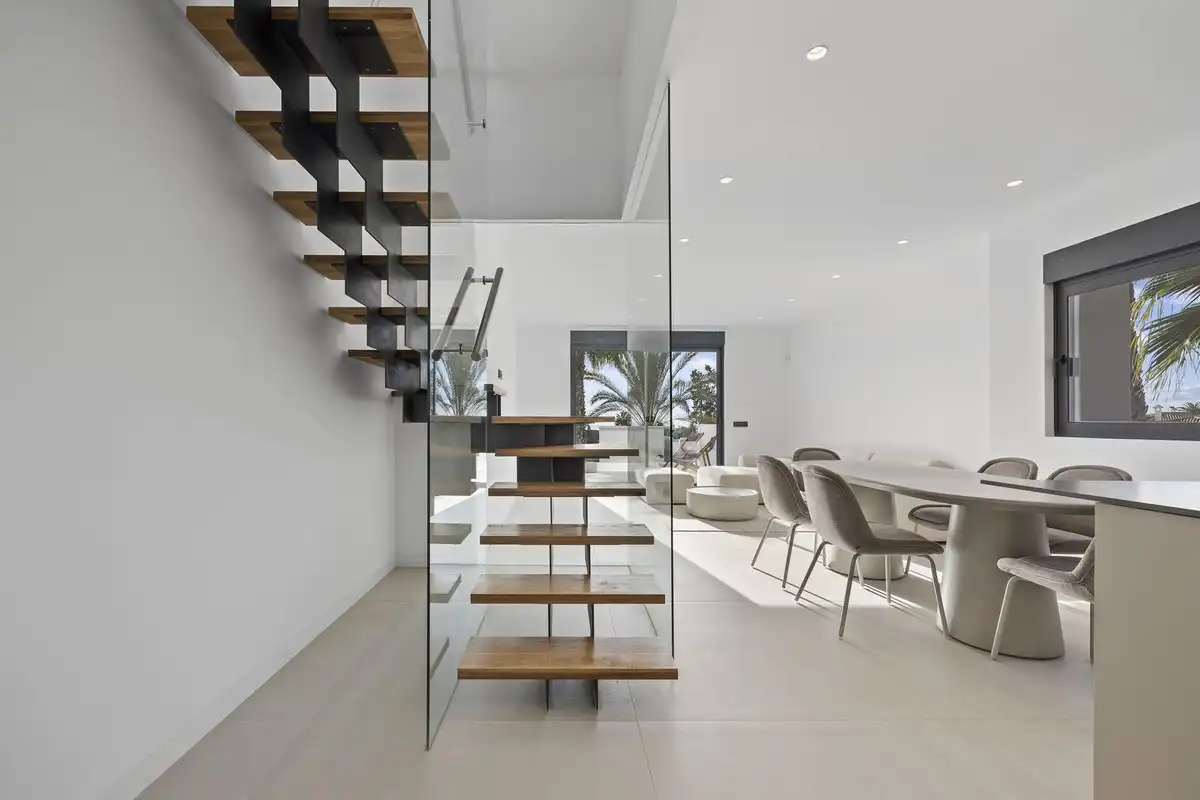 Attic for sale in Estepona  with Private garden, Terrace and Swimming Pool