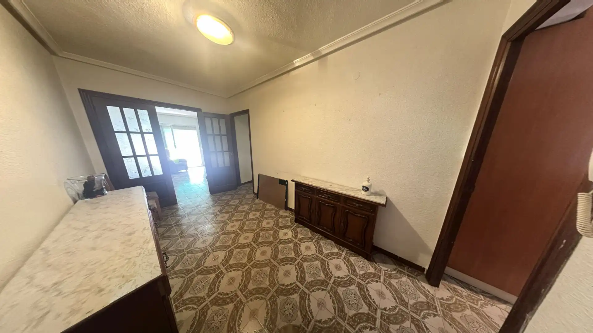 Wohnung zum Verkauf in Alicante / Alacant mit Klimaanlage, Heizung und Möbliert