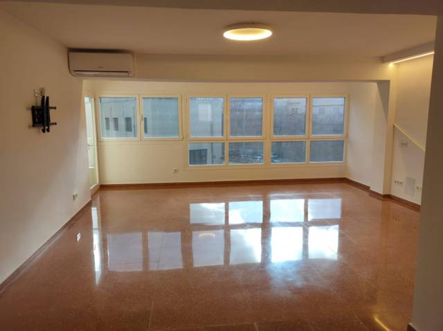 Piso en Venta en Foners