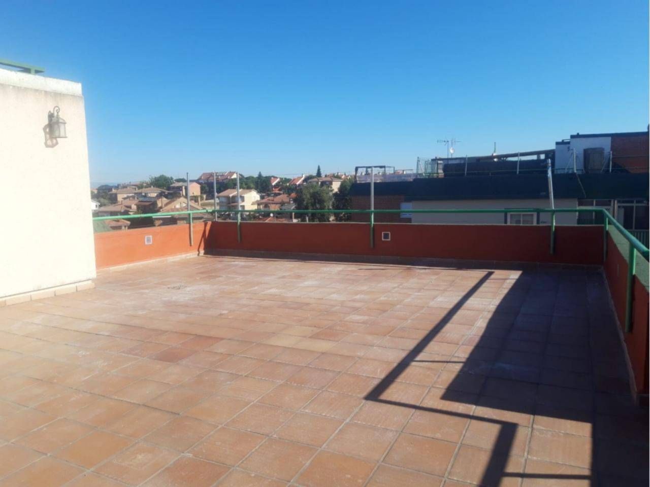 Terrassa de Pis en venda en Moraleja de Enmedio amb Aire condicionat, Calefacció i Terrassa