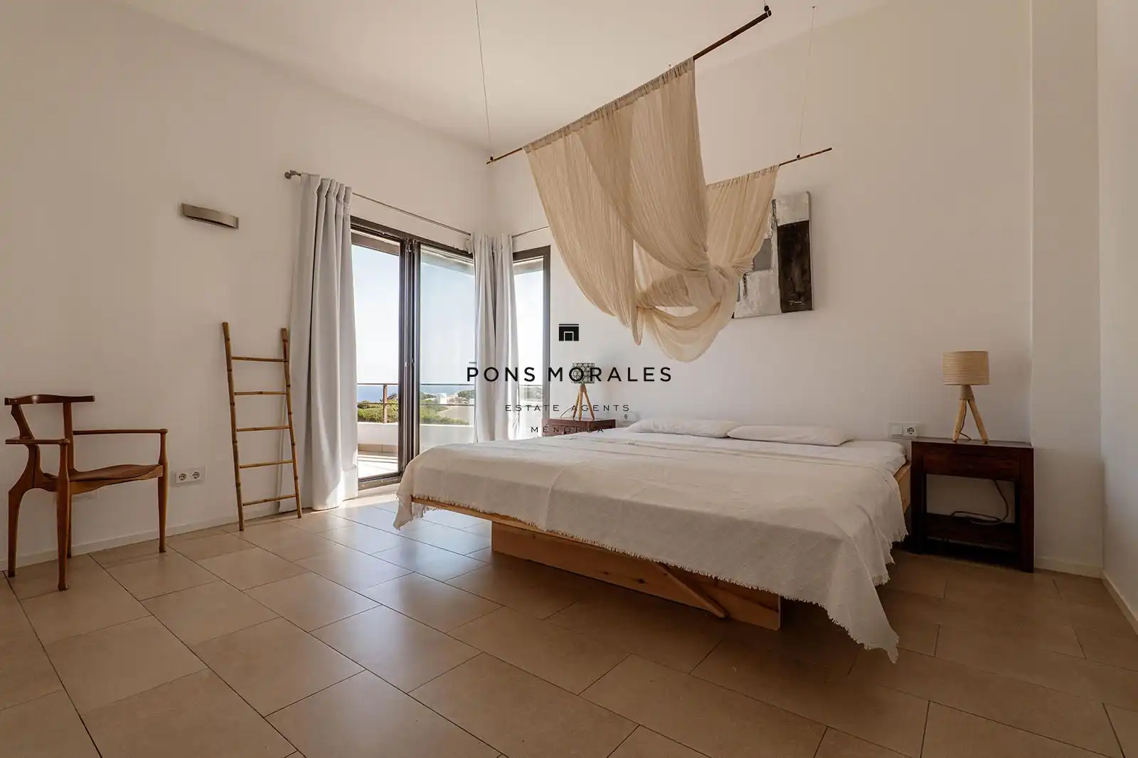 Dormitori de Casa o xalet en venda en Ciutadella de Menorca amb Calefacció, Jardí privat i Terrassa