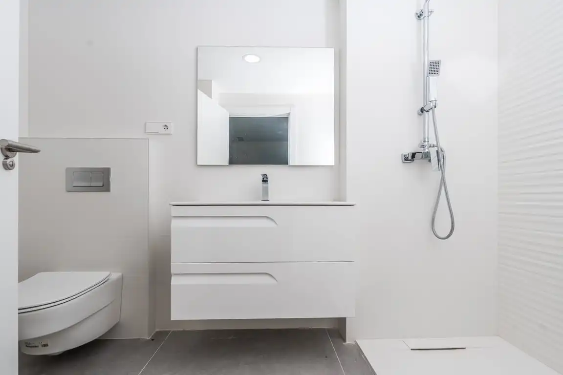 Bathroom of Flat for sale in Jávea / Xàbia  with Air Conditioner, Private garden and Storage room