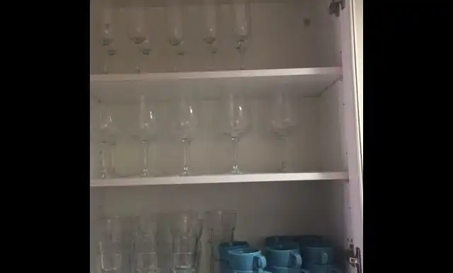 Cocina de Apartamento de alquiler en Estepona con Aire acondicionado, Calefacción y Jardín privado