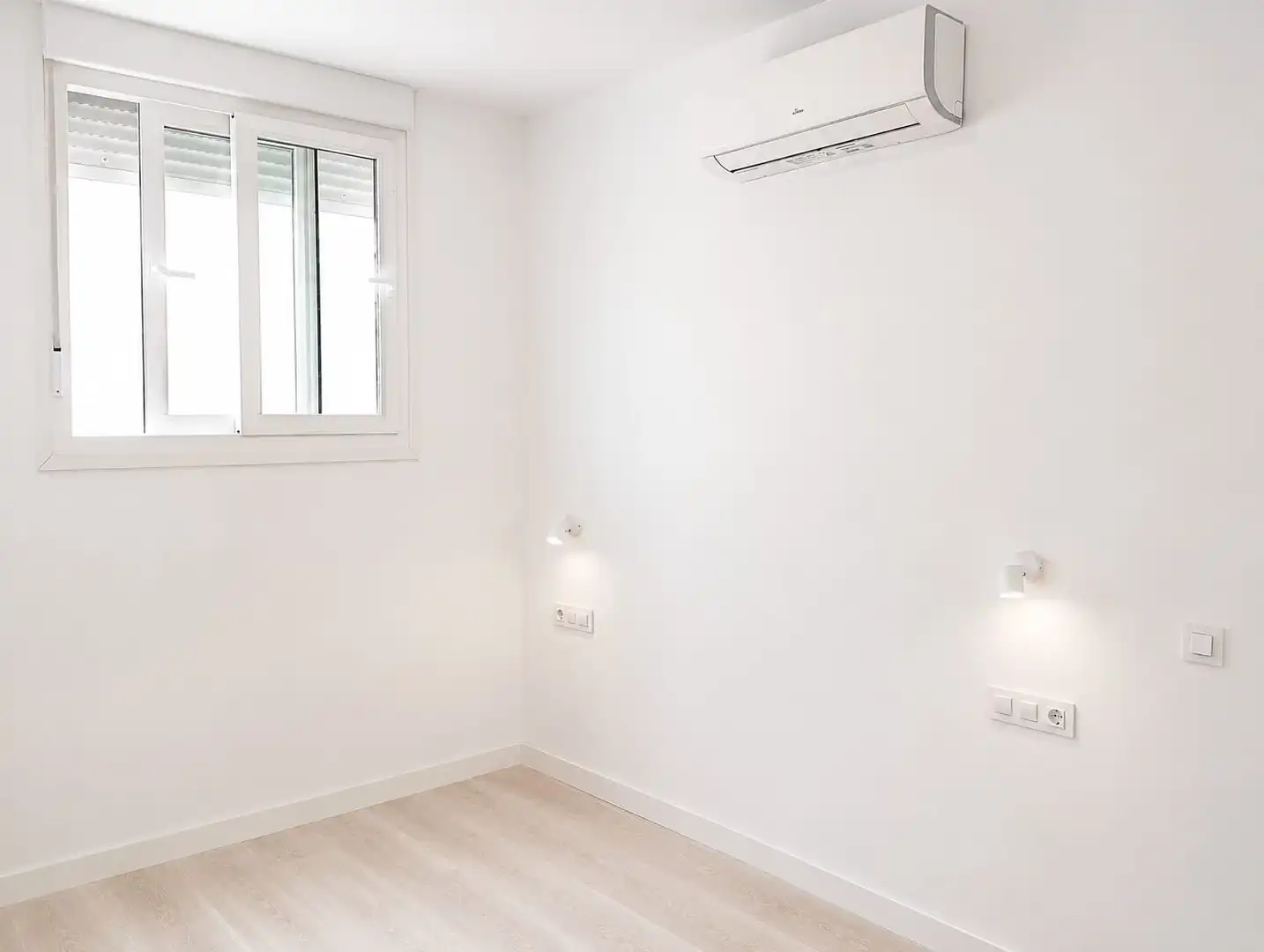 Habitación de Piso en venta en Sevilla con Aire acondicionado