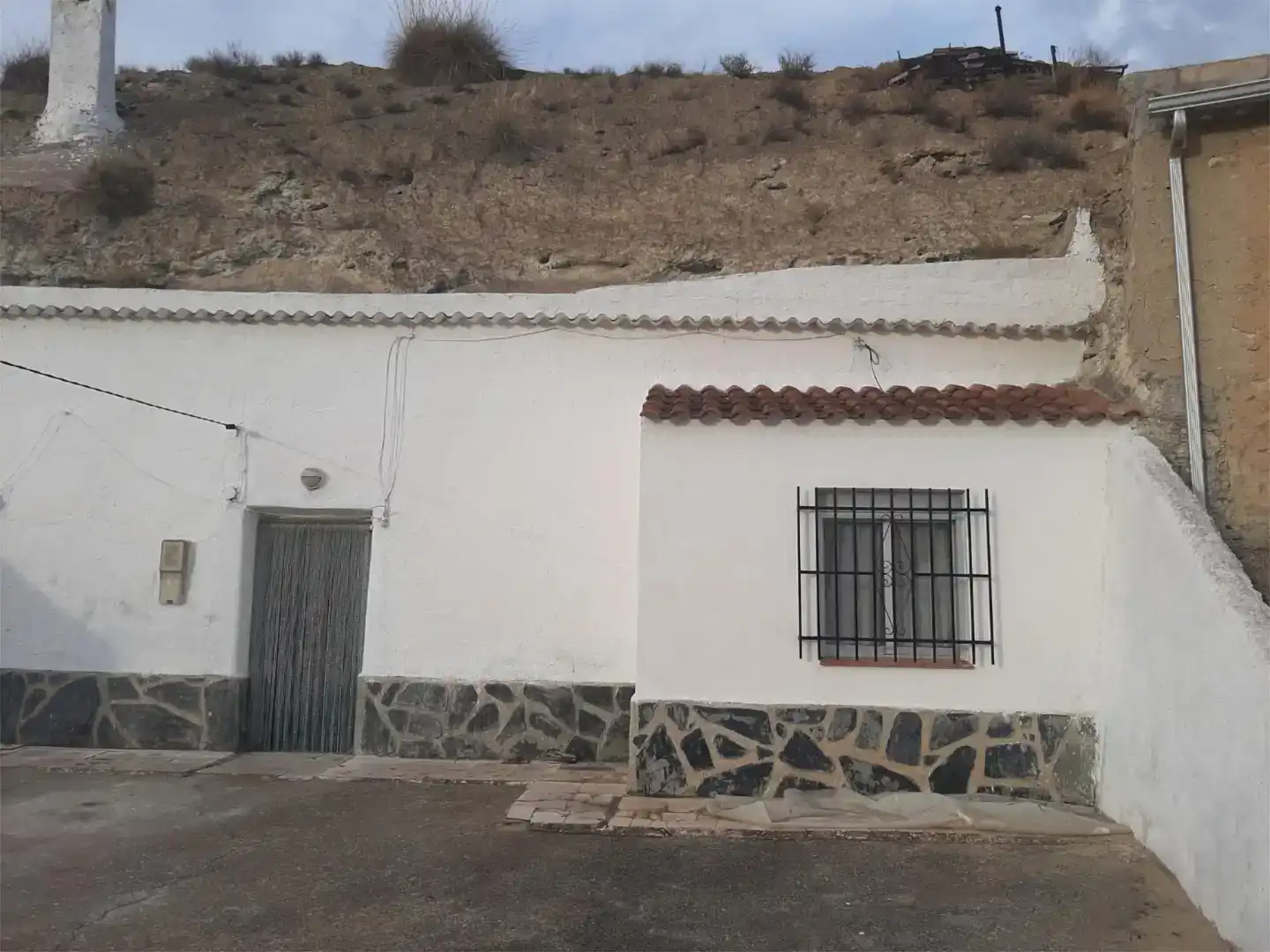 Exterior view of Detached homes for rent in Castilléjar  with Furnished
