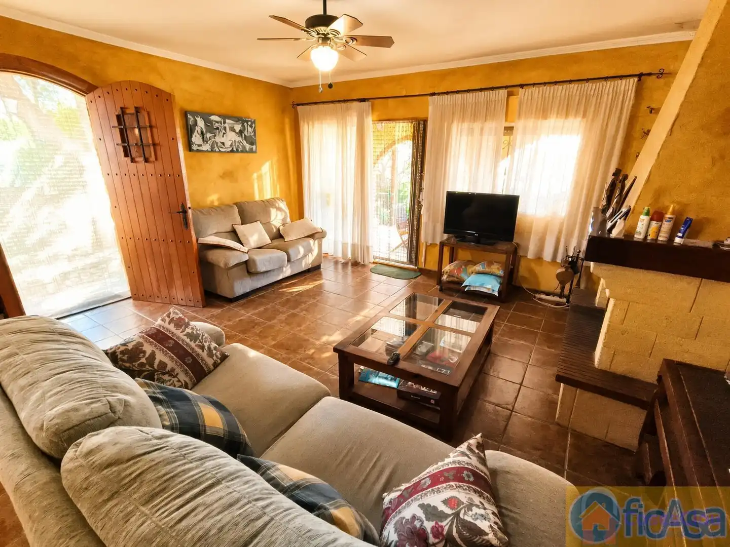 Casa con balcón en venta en Borriol, imagen 3