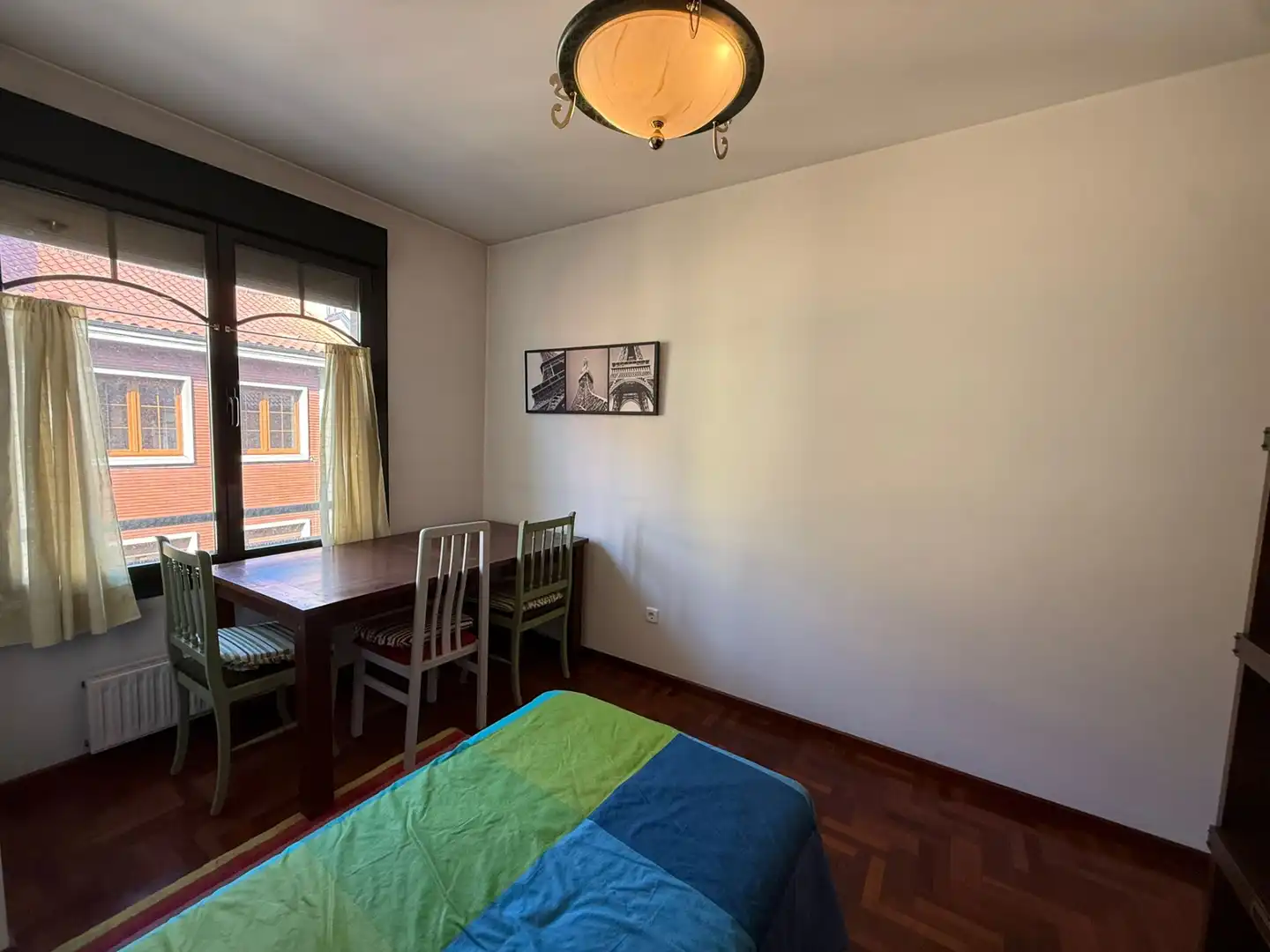Schlafzimmer von Wohnung zum Verkauf in Oviedo  mit Heizung, Abstellraum und Möbliert