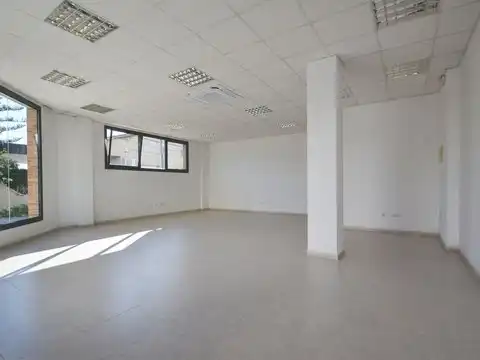 Büro zum Verkauf in Paracuellos